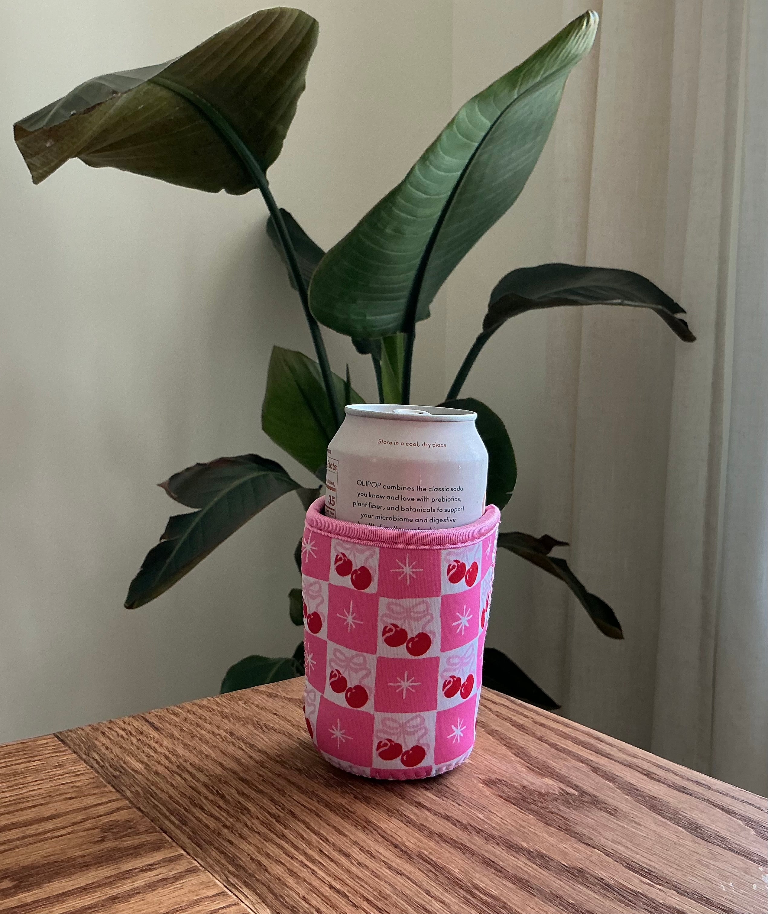 Cherry & Bow Checkered Drink Sleeve