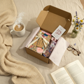 Mini box flat lay